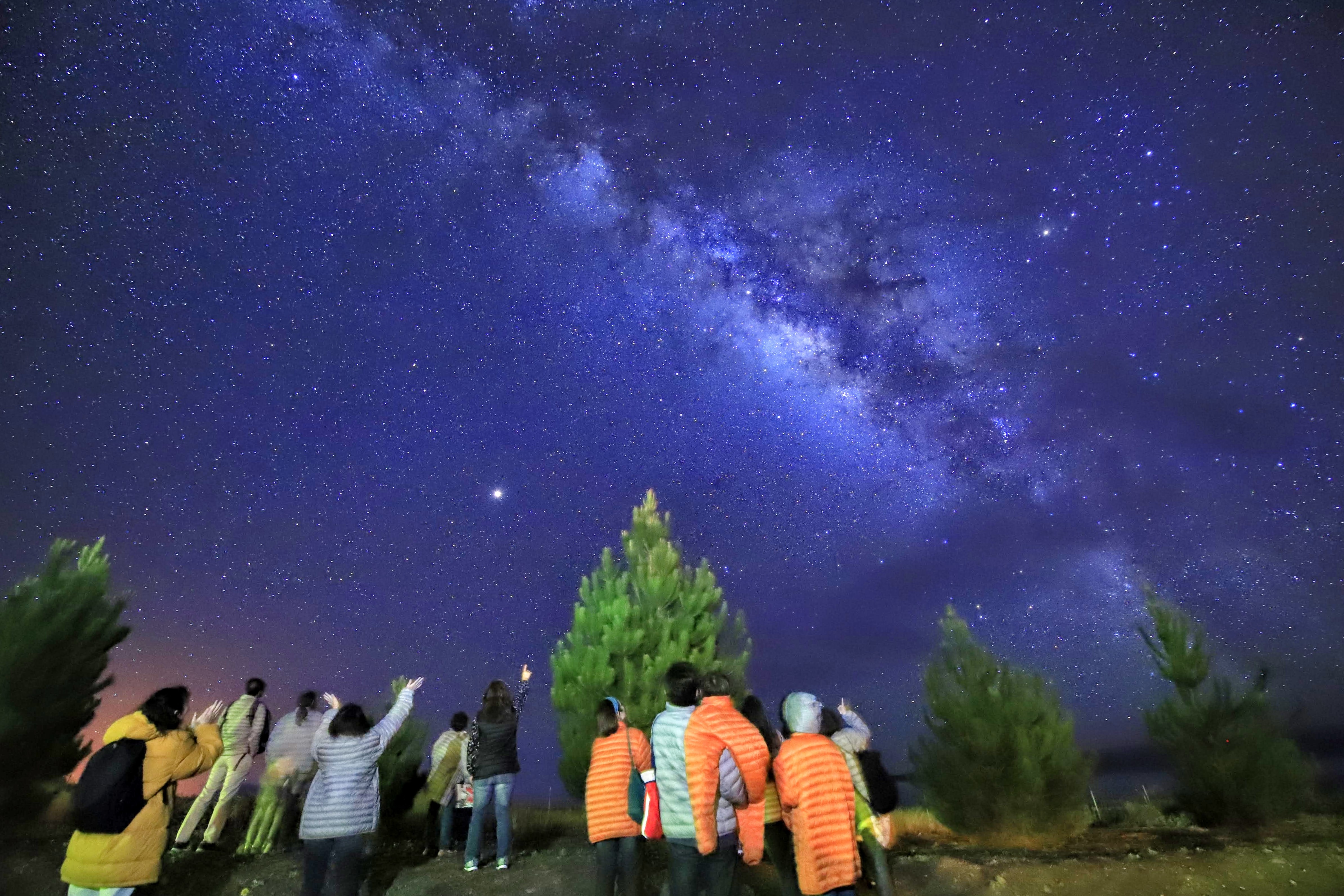 世界遺産キラウエア火山と星空観測ツアー